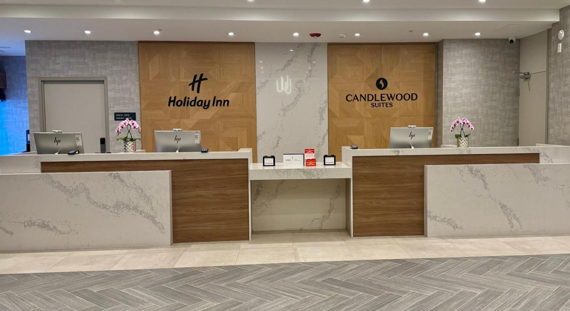 Candlewood Suites Burlington Conference Centre By Ihg Ngoại thất bức ảnh